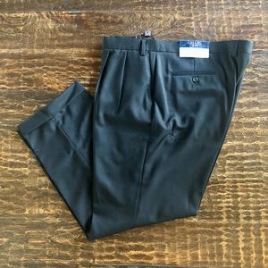 Chaps 100% Wool Black Pleated Dress Pants - Size 42x30 (NWT)